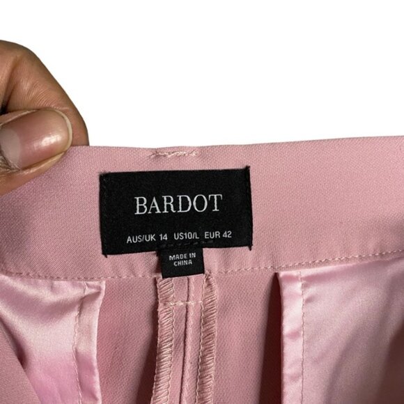 Bardot Women's Tuck Front High Waisted Trouser in Light Pink - Picture 7 of 10